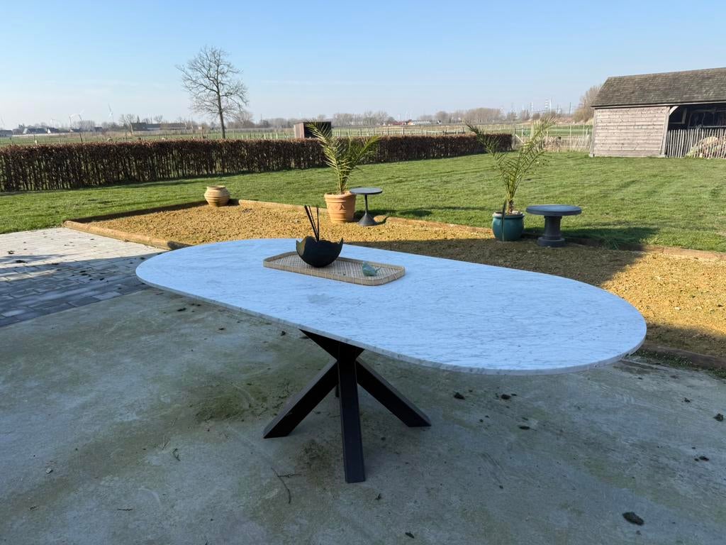 Wit Marmeren ovale tafel, Huis en Inrichting, Tafels | Eettafels, Ophalen, Overige materialen, Gebruikt, U