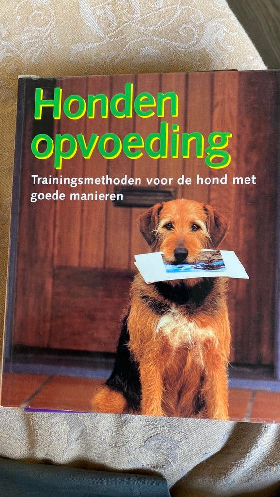 Hondenopvoeding, Enlèvement ou Envoi, Comme neuf