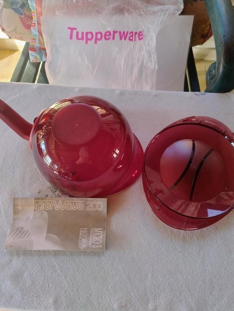 Tupperware rode doorzichtige schenkkan voor microgolfoven, Huis en Inrichting, Keuken | Tupperware, Ophalen of Verzenden, Nieuw