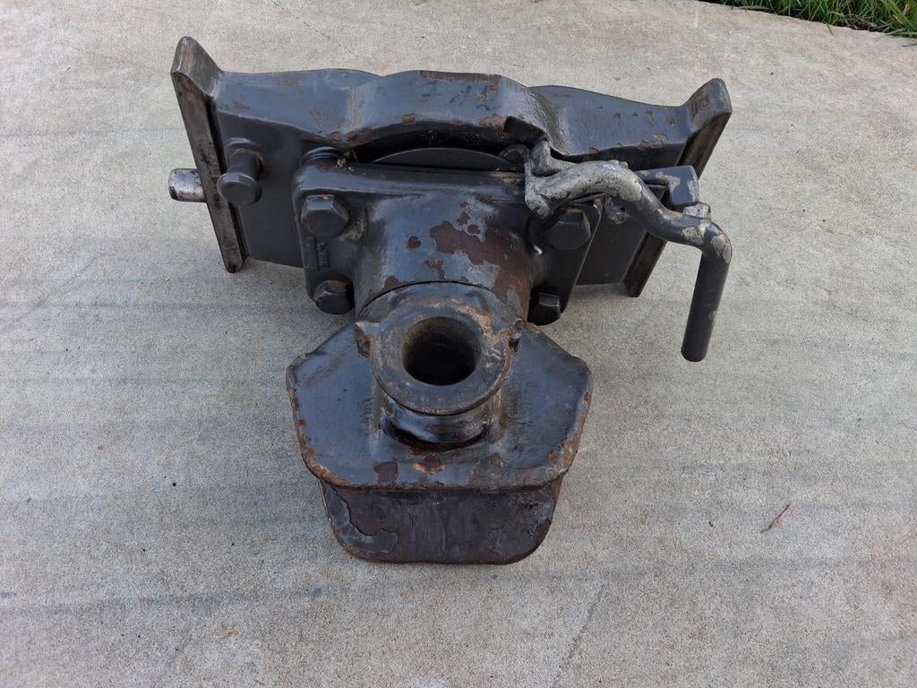 Trekhaken fendt-john-deere-ford-fiat-deutz, Zakelijke goederen, Landbouw | Tractoren, Ophalen, Fendt