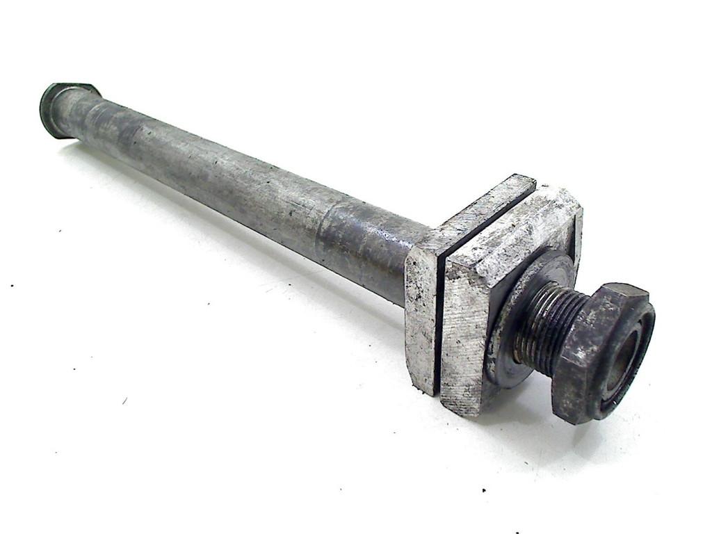 ACHTERAS Suzuki GSX R 1300 Hayabusa 1999-2007 (GSXR1300), Dhr. S. di Majo, Gebruikt, Info@cama-motorparts.nl, P.J. Troelstraweg 8 8
3144 CX  MAASSLUIS, NL