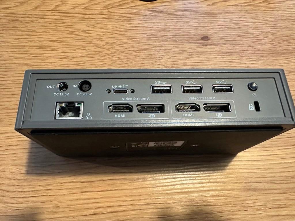 TARGUS DOCK190 USB-C Universal Dual Video 4K Docking, Informatique & Logiciels, Stations d'accueil, Enlèvement ou Envoi, Utilisé