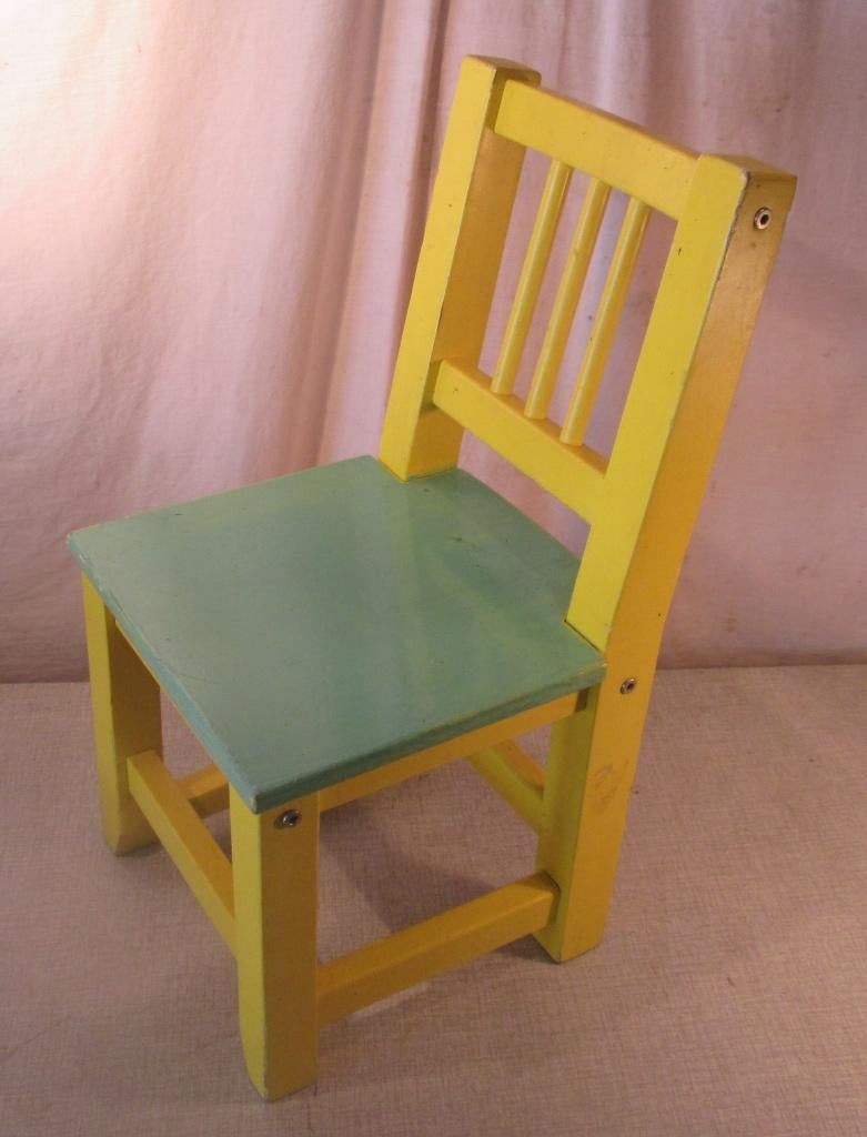 Leuk houten Kinderstoeltje, Kinderen en Baby's, Ophalen of Verzenden, Zo goed als nieuw, Stoel(en)