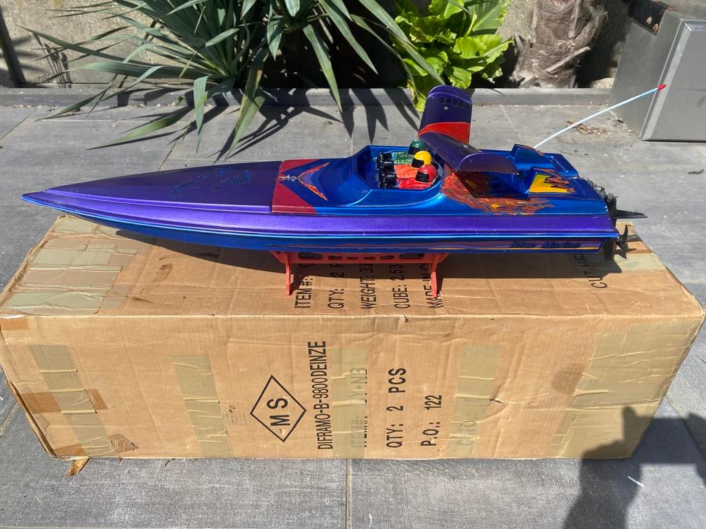 Bateau télécommandée, Hobby en Vrije tijd, Modelbouw | Boten en Schepen, Gebruikt, Ophalen