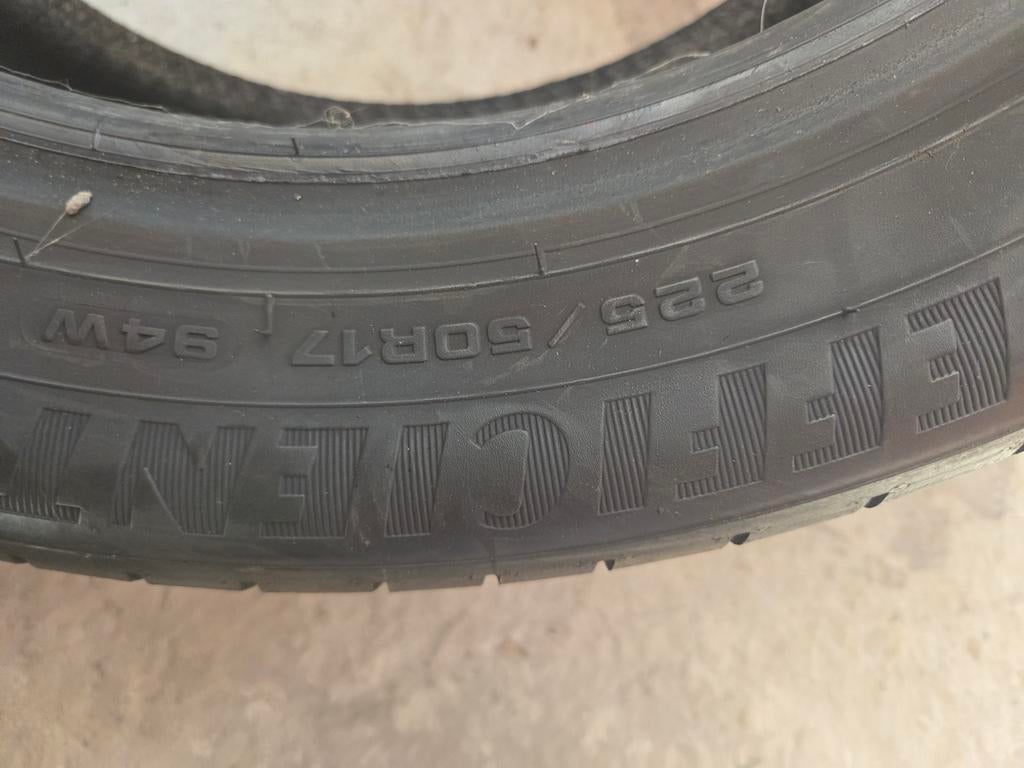 2 pneus 225 50 17 profil 7mm, Enlèvement, Pneus été, Pneu(s)