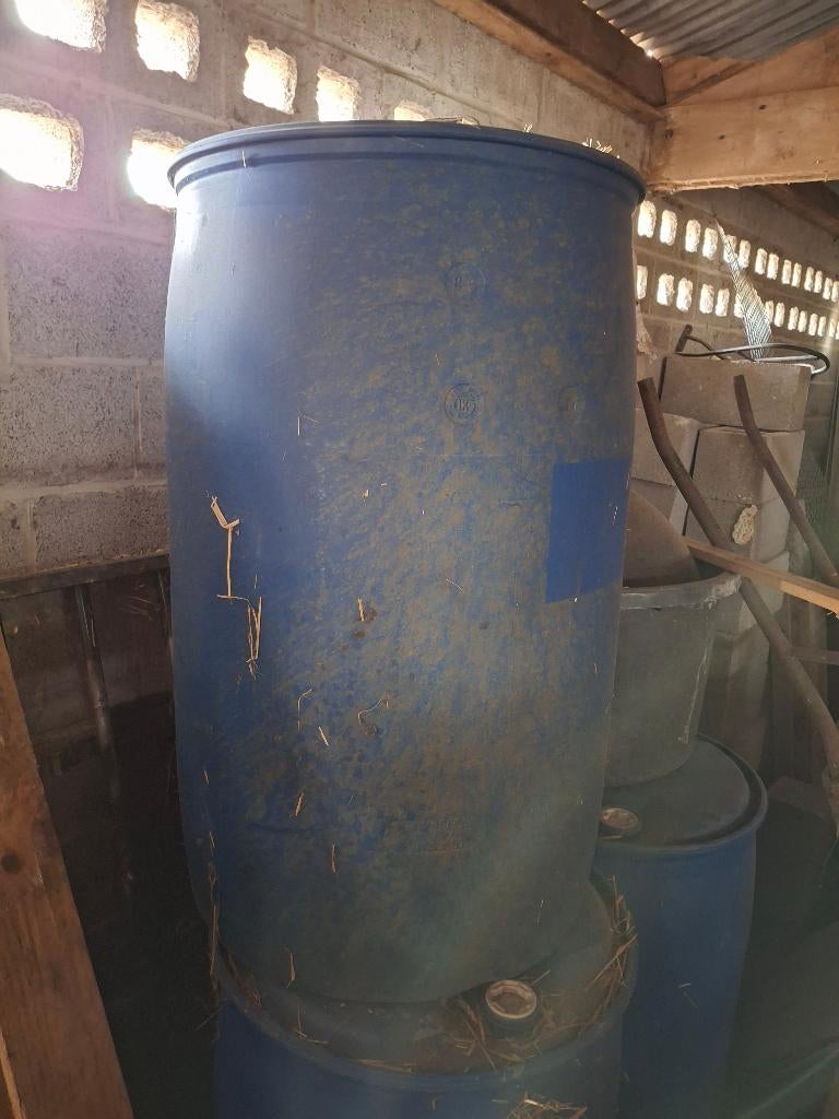 Lege tonnen, Tuin en Terras, Ophalen