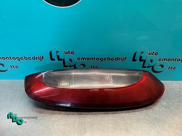 Achterlicht rechts van een Opel Corsa (Corsa C 00-), Auto-onderdelen, Gebruikt, -, -, Opel