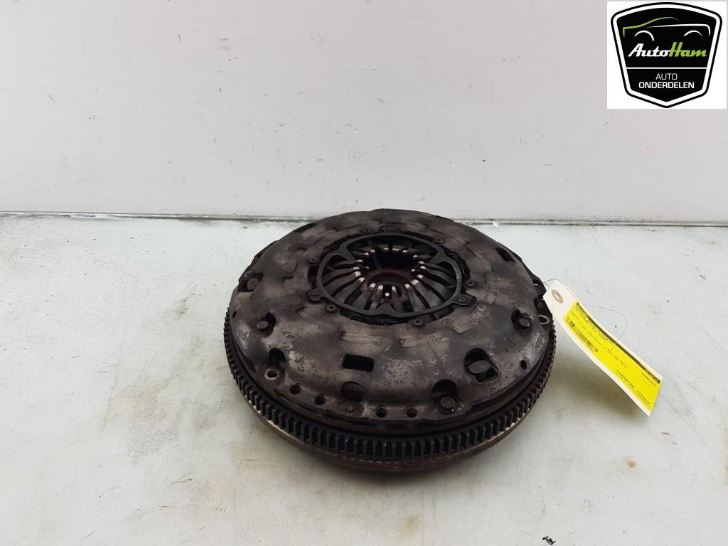 VLIEGWIEL DUBBELE MASSA Touran (1T1 / T2) (|03C105269H|), Auto-onderdelen, Gebruikt, Volkswagen