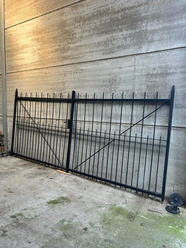 Prachtig dubbel smeedijzeren hekken 4m poort als nieuw, Ophalen, Gebruikt, IJzer, Draaipoort