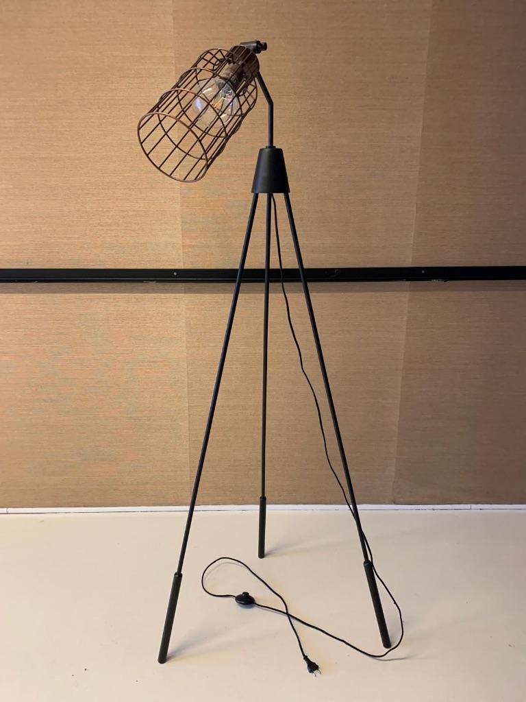 Stoere sta lamp, Huis en Inrichting, Lampen | Vloerlampen, Ophalen, Zo goed als nieuw, Metaal, 150 tot 200 cm