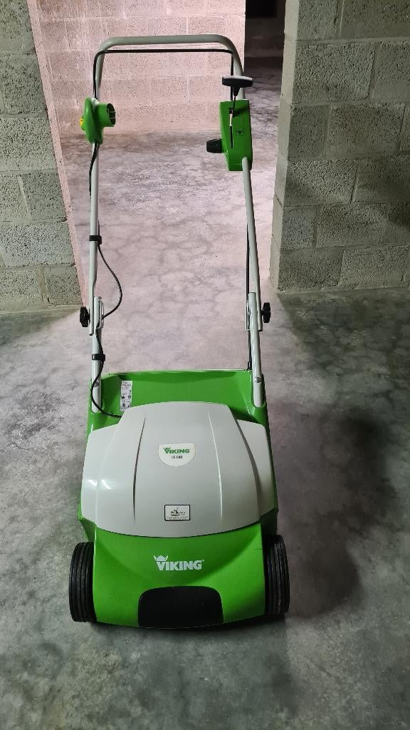 verticuteermachine, Ophalen, Zo goed als nieuw, Elektrisch, Viking