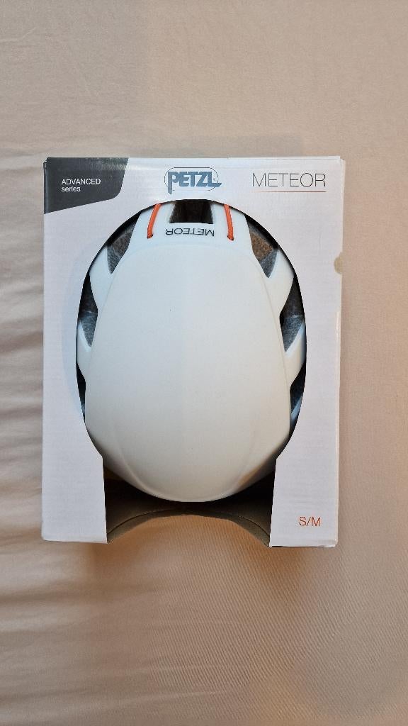 Helm Petzl Meteor S/M, Sport en Fitness, Klimsport, Ophalen of Verzenden, Nieuw, Klimsport-accessoire