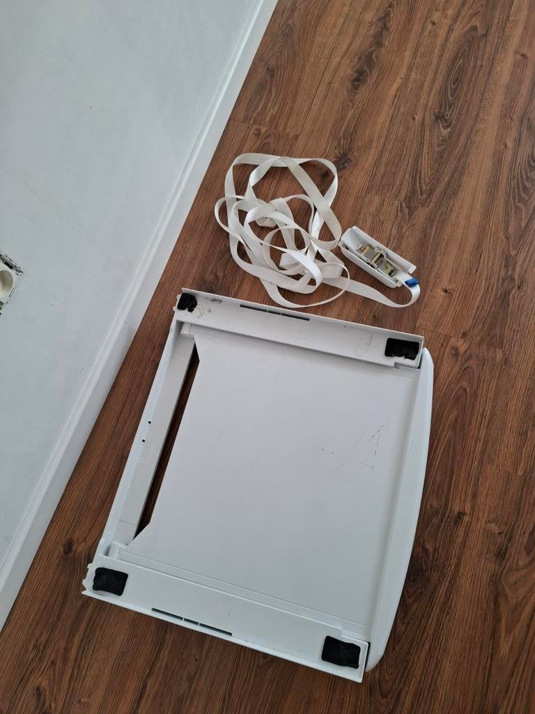 Tussenstuk wasmachine en droogkast, Enlèvement, Utilisé