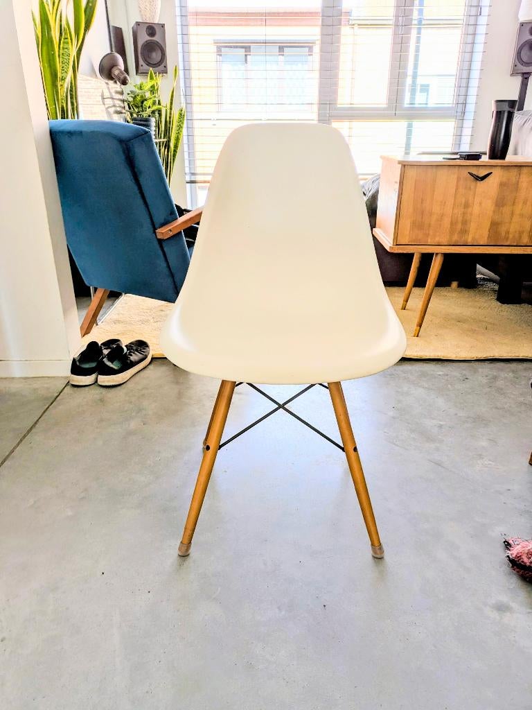 Vitra Eames stoelen wit, houten onderstel, Gebruikt, Wit, Ophalen, Hout