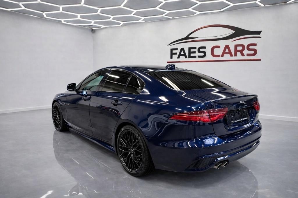 Jaguar Xe R-Dynamic versie model reeds 2020, Auto's, Jaguar, 1800 kg, 4 cilinders, Blauw, Leder