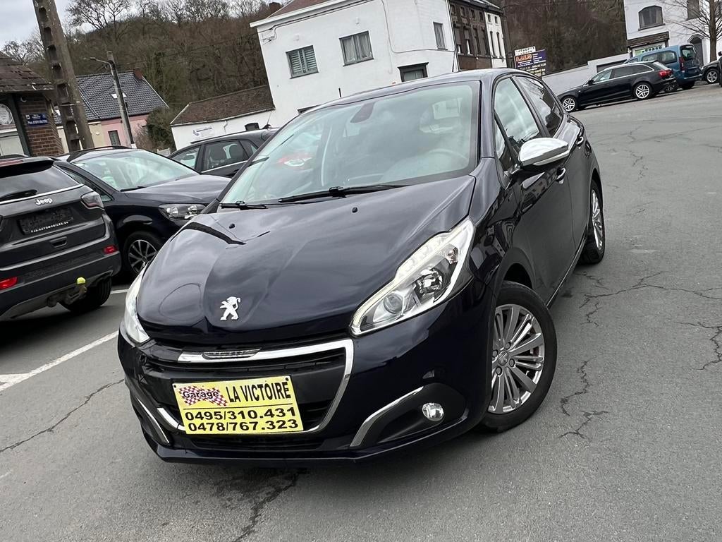 Peugeot 208 essence 1.2cc 2019année boite auto 0032478767323, Autos, Achat, Euro 6, Entreprise, Capteur de lumière