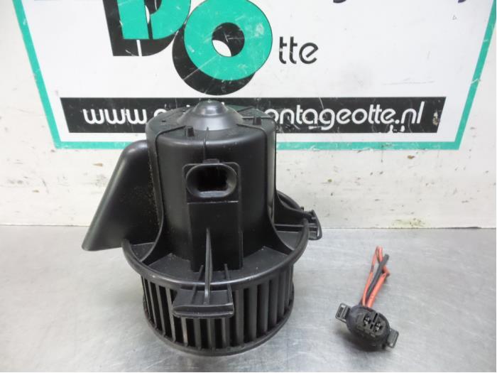 Moteur de ventilation chauffage d'un Citroen C4 (C4 04-), -, 3 mois de garantie, Utilisé, -