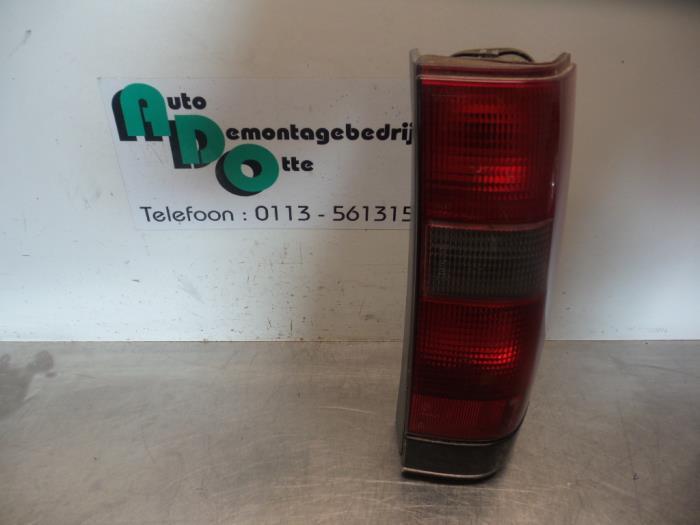 Feu arrière droit d'un Volvo V70, -, -, -, Enlèvement ou Envoi