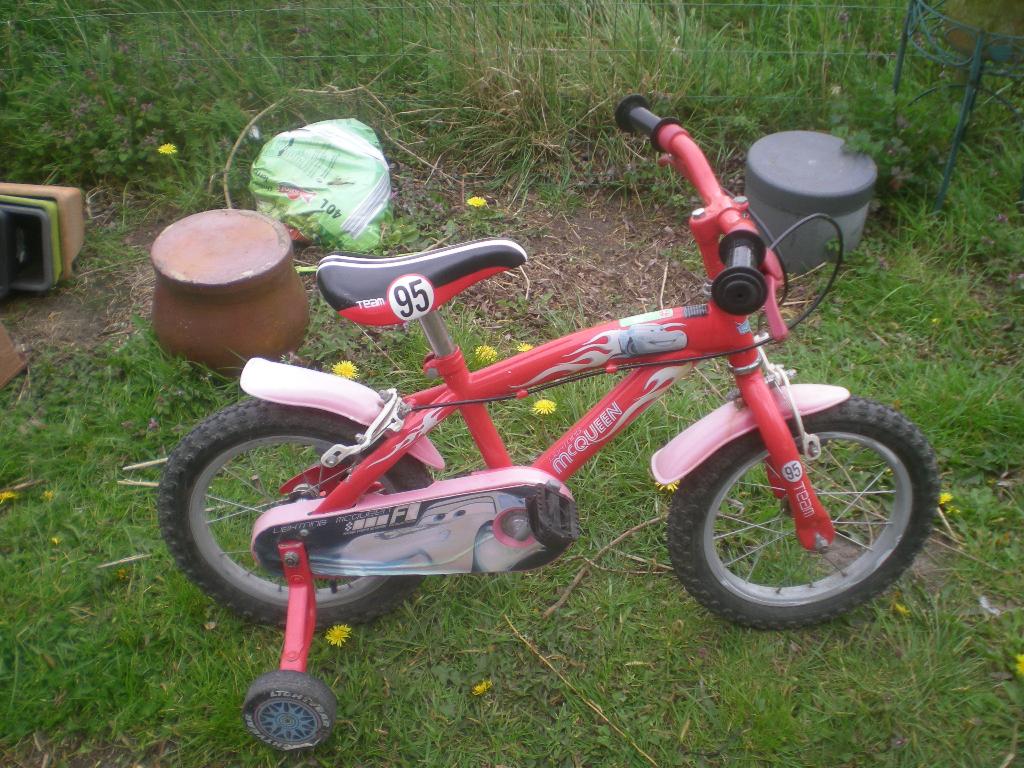 Jongensfiets MC QUEEN 14 inch, Fietsen en Brommers, Ophalen, Gebruikt