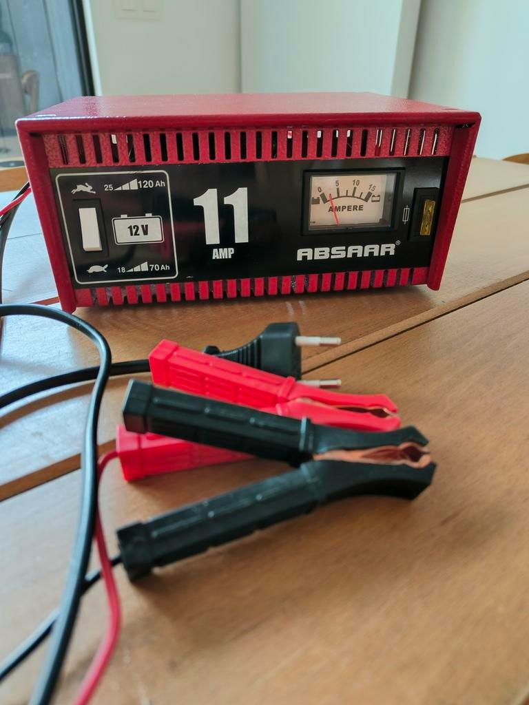Chargeur de batterie Absaar 11 A 12 V, Autos : Pièces & Accessoires, Enlèvement