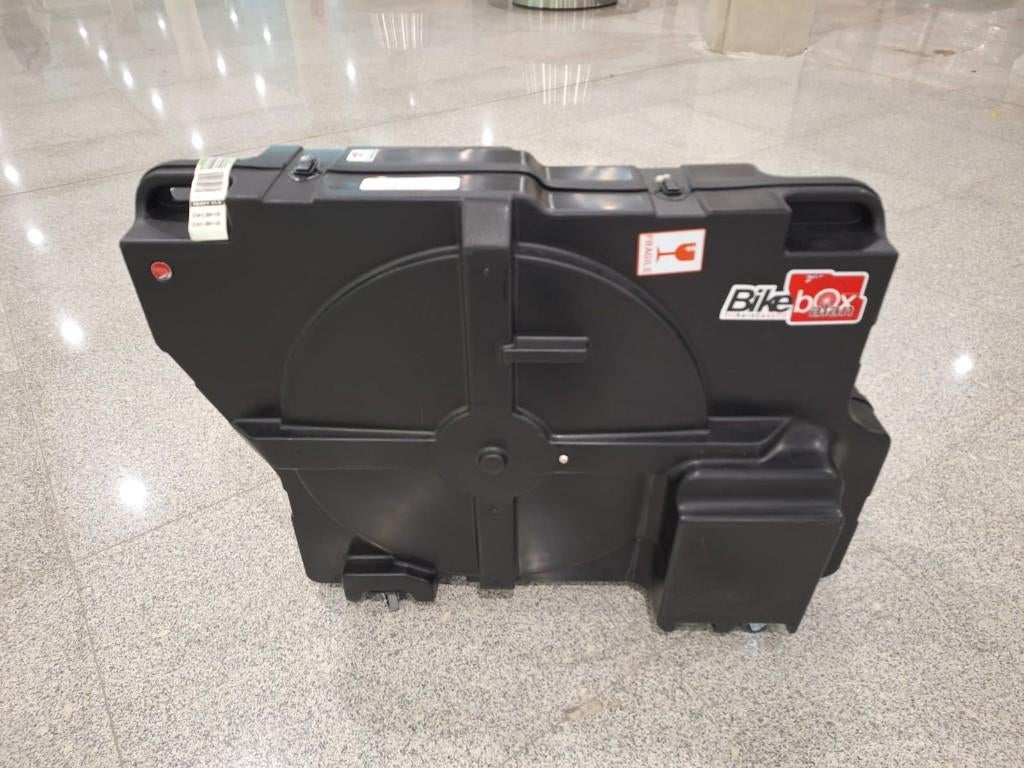 Te huur: Bike Box Alan Triathlon Aero Easyfit Bikebox, Enlèvement, Comme neuf