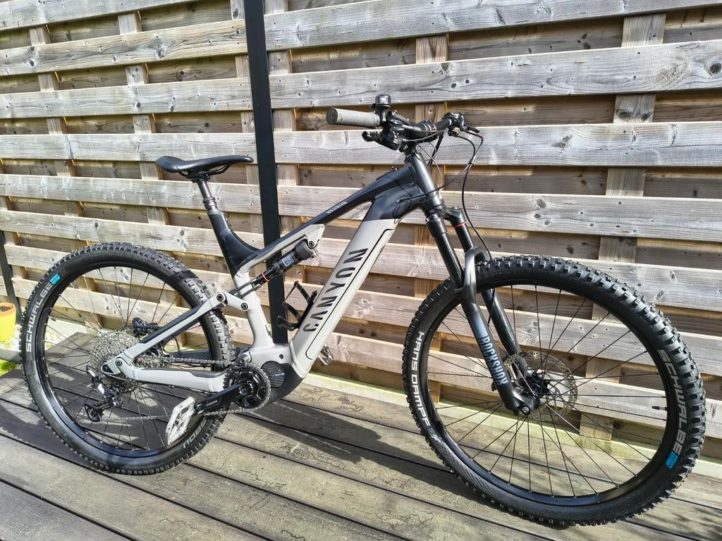Canyon neuron 8 on e-mtb frame xl, Fietsen en Brommers, Ophalen