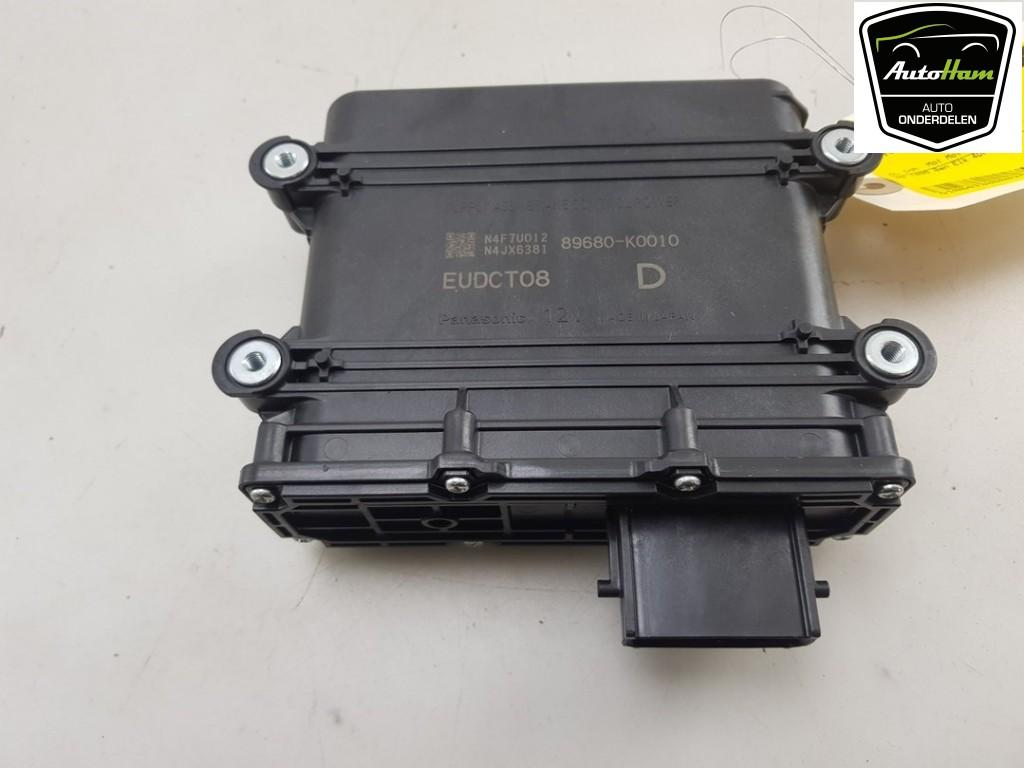 COMPUTER HANDREM Yaris IV (P21 / PA1 / PH1) (|89680K0010|), Gebruikt, Toyota