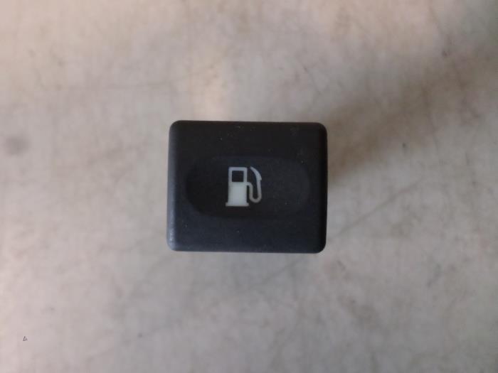 Tankklep Schakelaar van een Landrover Discovery (Discovery 9, Auto-onderdelen, -, -, Ophalen of Verzenden, -