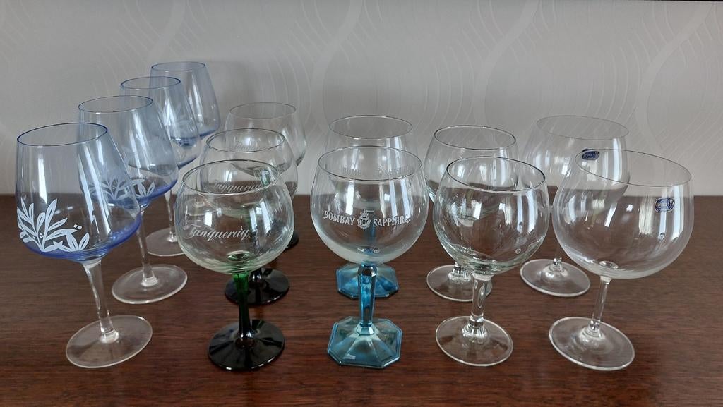 Glazen Gin Freixenet Martini Wijnglazen Waterglazen Contrex, Verzamelen, Ophalen of Verzenden