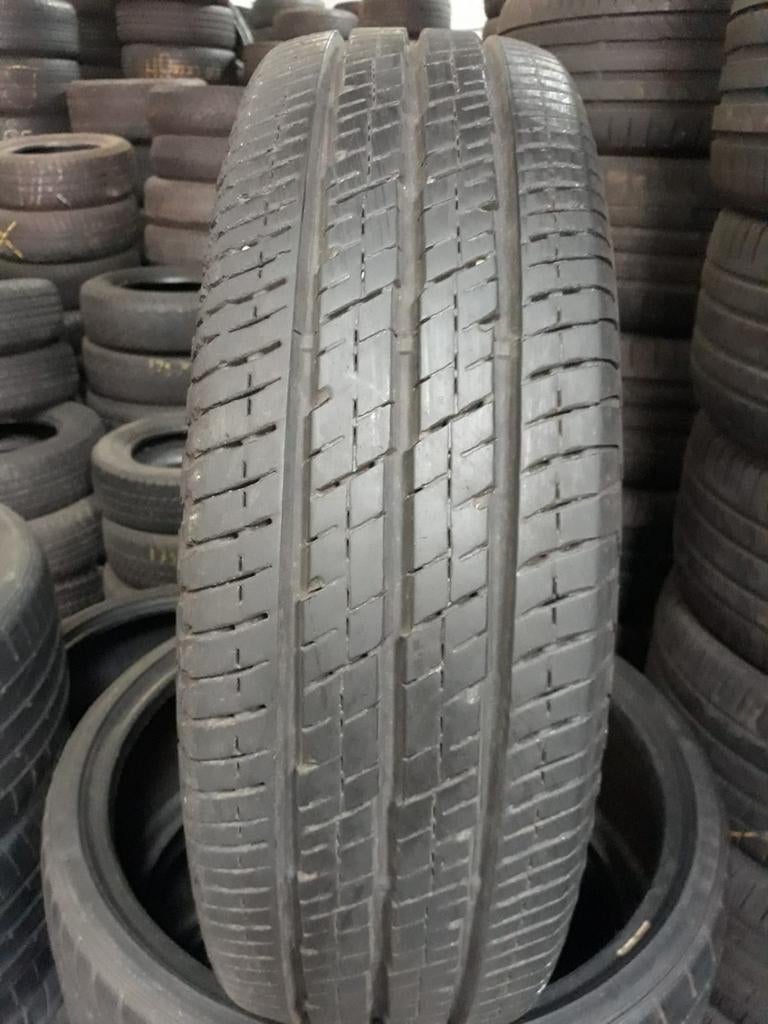 21575r16C 215 75 r16C 215/75/16C continental avec montage, Enlèvement ou Envoi