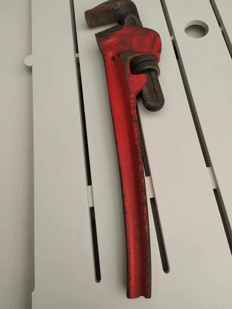 Pince en fer lourd Virax 90 mm, Bricolage & Construction, Outillage | Outillage à main, Enlèvement