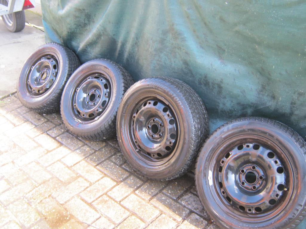 4 jantes avec pneus 14r  pour Seat Ibiza / vw fox, 14 pouces, Pneus et Jantes, 4 Saisons, 185 mm