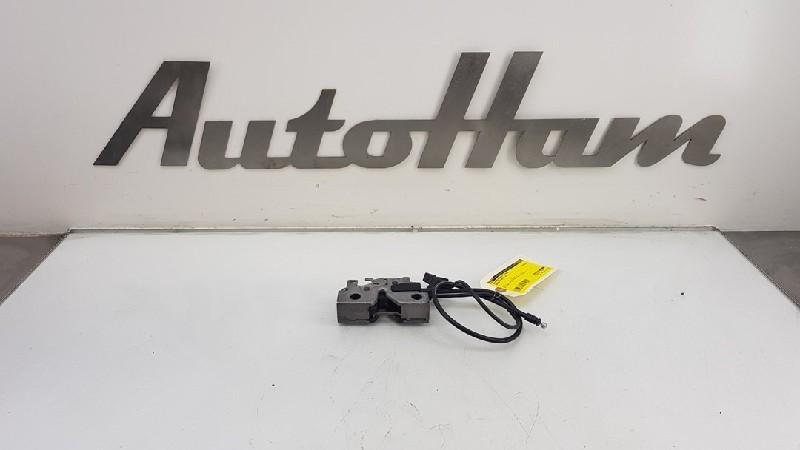 MOTORKAP SLOT Skoda Fabia III (NJ3) (|6V0823509D|), Gebruikt, Skoda