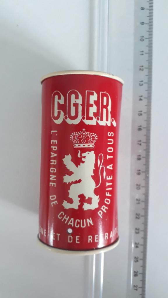 tirelire CGER vintage, Collections, Envoi, Utilisé, Métal ou Fer blanc, Autres thèmes