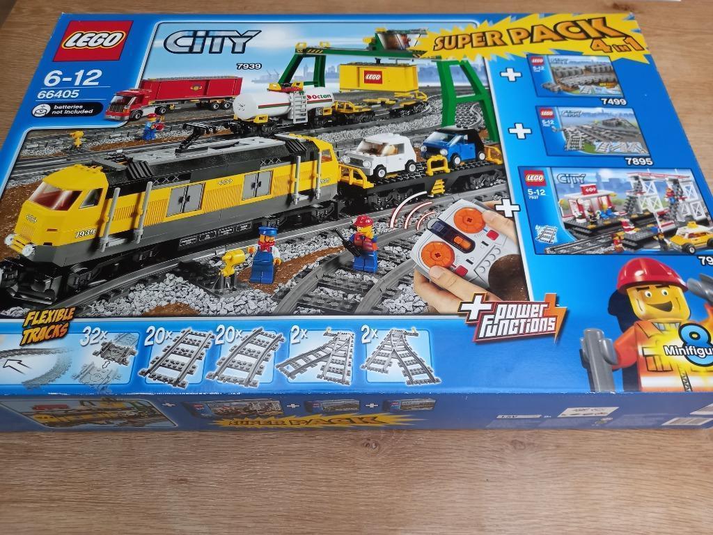 Lego superpack goederentrein + sporen + station (66405), Ophalen, Zo goed als nieuw, Complete set, Lego