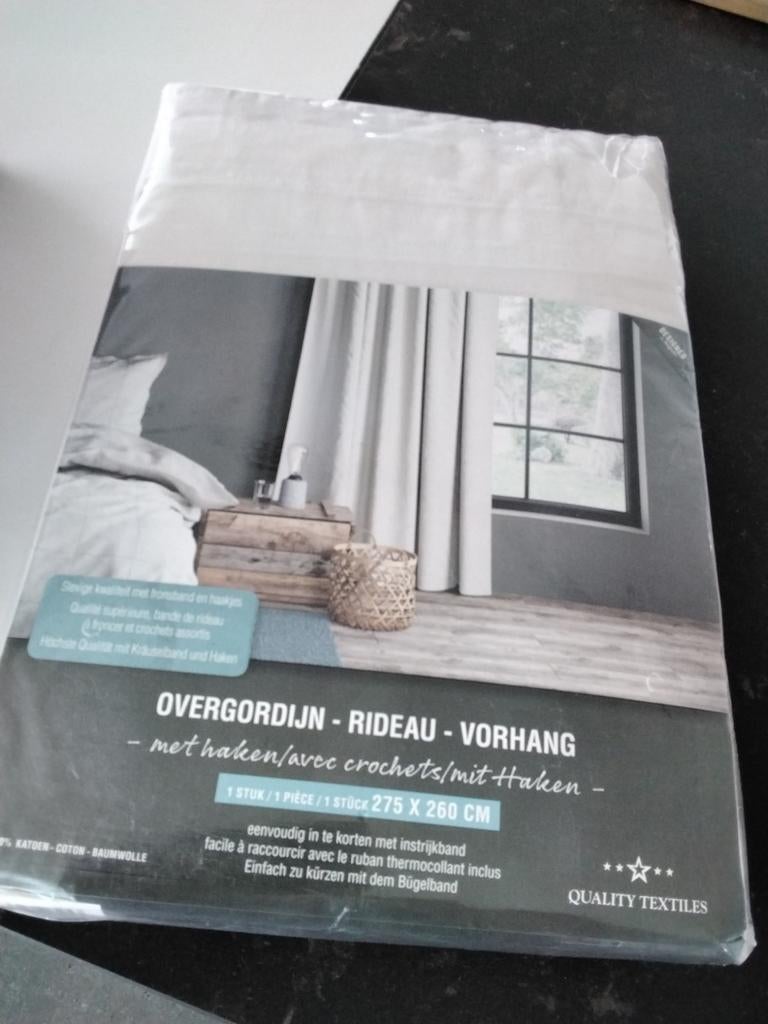 Gordijnen nieuw,4 pakken,compleet met haakjes, Huis en Inrichting, Slaapkamer | Beddengoed, Beige, Ophalen of Verzenden