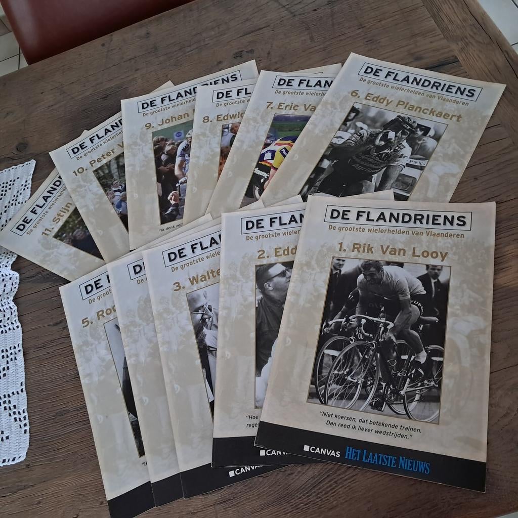 12 delig " De Flandriens ", Boeken, Ophalen of Verzenden, Gelezen