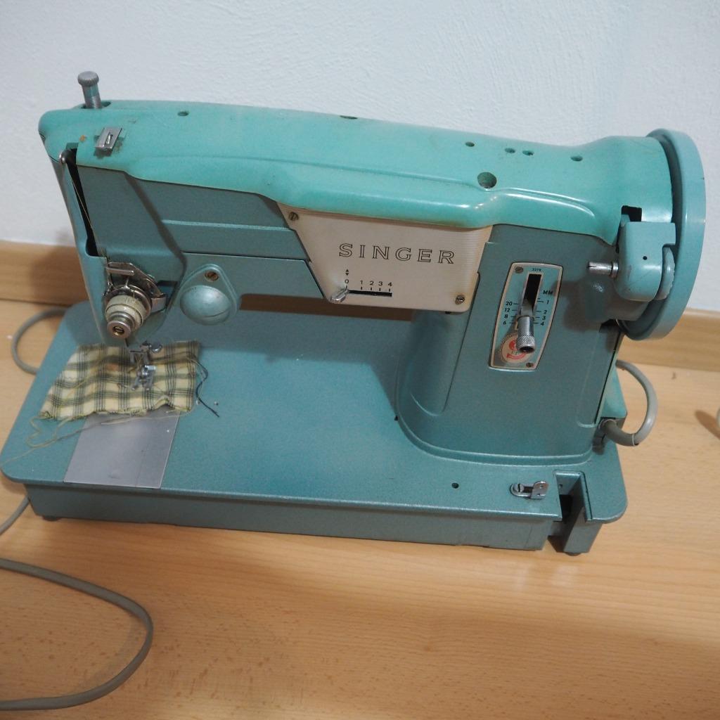 Machine à Coudre Singer vintage, Enlèvement