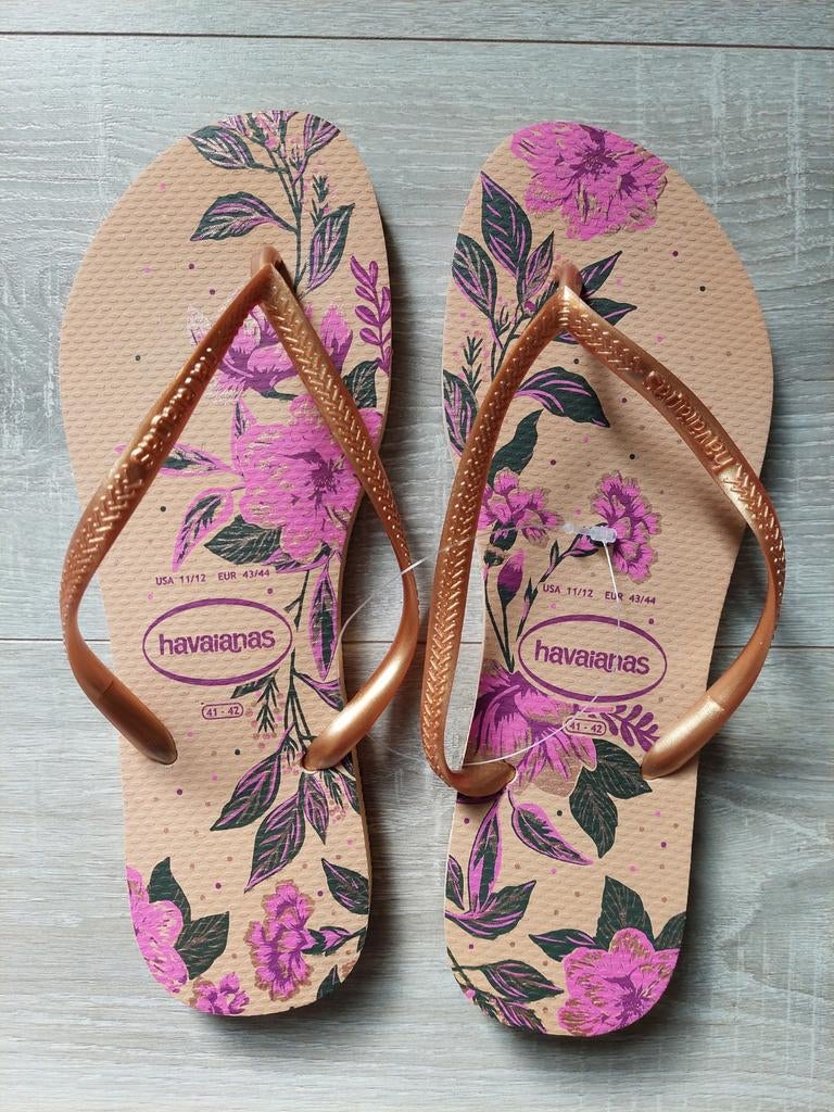 Pantoufles Havaianas taille 41/42 ***NOUVEAU***, Vêtements | Femmes, Chaussures, Sandales de bain, Enlèvement