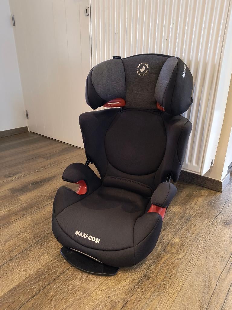 Maxi Cosi Rodi Air Protect noir, Enfants & Bébés, Sièges auto, Comme neuf, Maxi-Cosi, 15 à 36 kg, Ceinture de sécurité, Dossier amovible