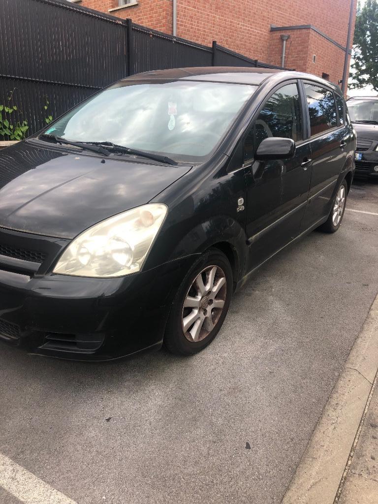 Toyota Corolla Verso D4D Zwart 115 pk, Auto's, Toyota, Zwart, 5 deurs, Particulier, Bluetooth