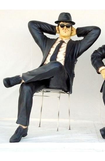 Blues Brothers zittend - incl stoel - levensgroot, Verzamelen, Ophalen, Nieuw