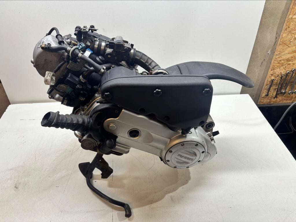 Veel onderdelen Vespa Sprint 2022 euro5 snor 15k, Ophalen, Gebruikt, Blok, Vespa