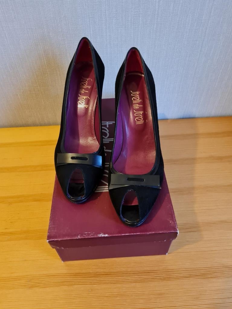 Escarpins Olivier Strelli noirs taille 39, Oliver Strelli, Enlèvement ou Envoi, Escarpins, Comme neuf