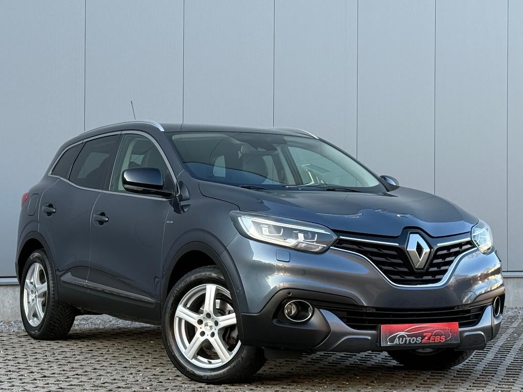 Renault Kadjar 1.2TCe Bose BTW/VAT/TVA Pano Camera Garantie*, Auto's, Renault, Kadjar, 4 cilinders, Leder, 5 deurs