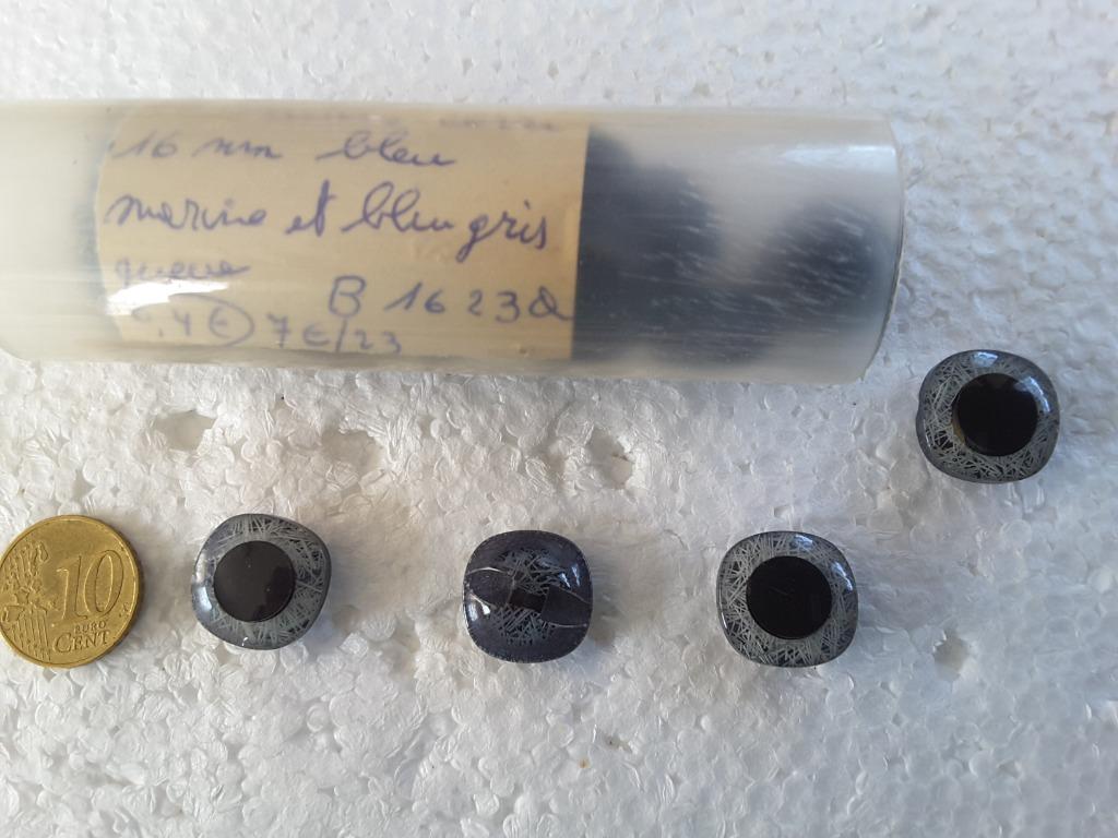 vierkante knopen 16 mm marineblauw en grijsblauw met schacht, Ophalen of Verzenden, Nieuw, Knoop of Knopen