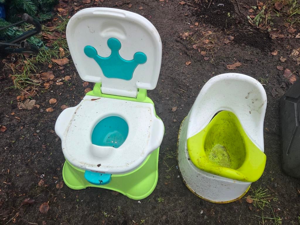 WC potje en kakstoel, Ophalen, Gebruikt