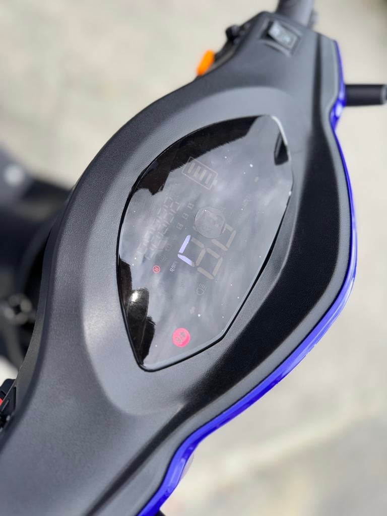 Voiturette électrique Comfigo 25 km/h Scootmobiel (nouveau), Divers, Chaises roulantes, Enlèvement ou Envoi, Pliant, Neuf, Fauteuil roulant électrique