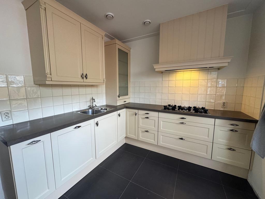 Nette Landelijke Hoekkeuken + Siemens + GEDEMONTEERD, Huis en Inrichting, Keuken | Complete keukens, Ophalen of Verzenden, Zo goed als nieuw