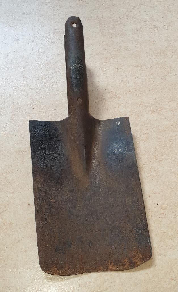 Pelle allemande WWII – modèle daté 1937 - 38 – marquée, Collections, Objets militaires | Général, Autres, Envoi